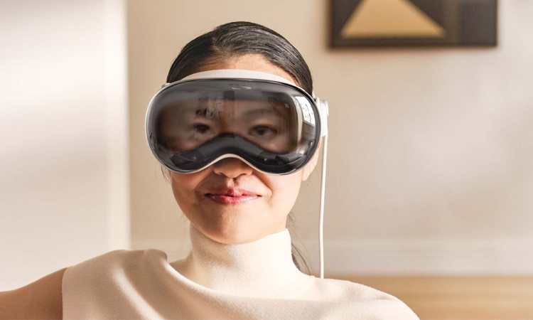 اپلیکیشن Apple Vision Hub